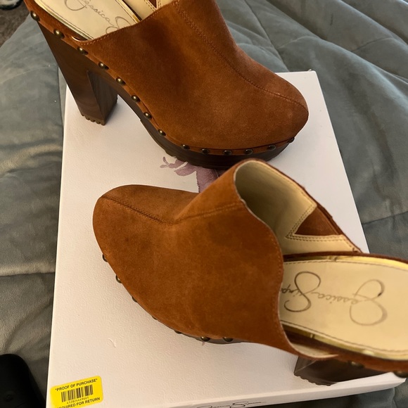 Jessica Simpson Kenucky Mud Oiled Suede - Picture 5 of 6